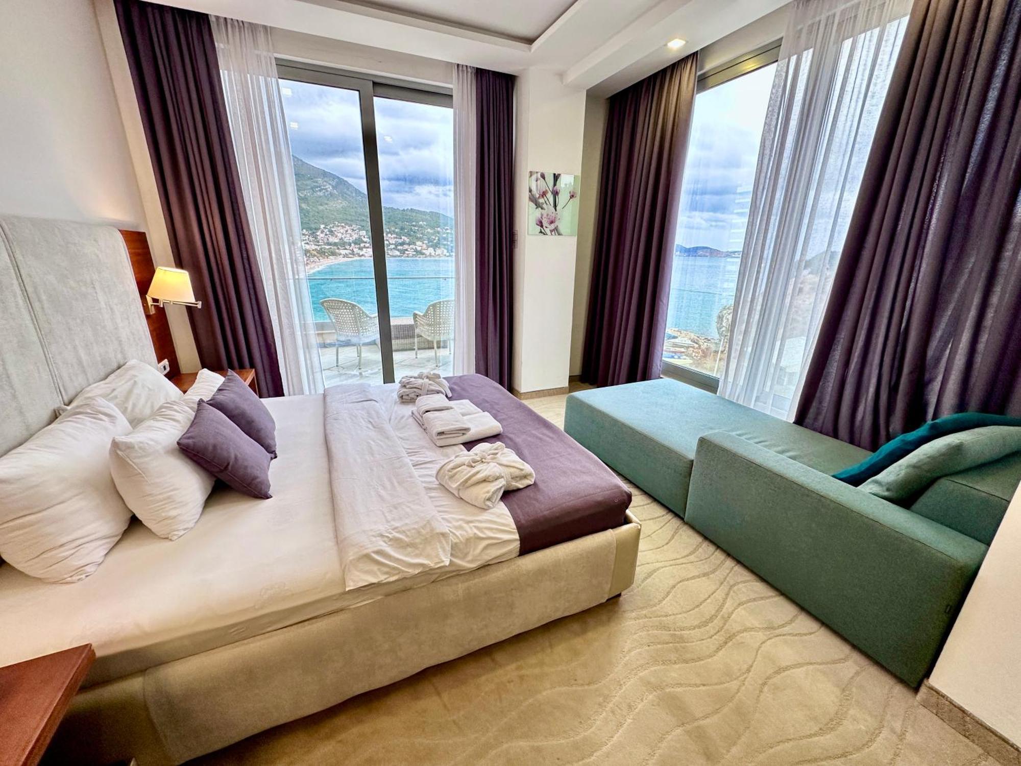 Hotel Porto Sole سوتوموري المظهر الخارجي الصورة