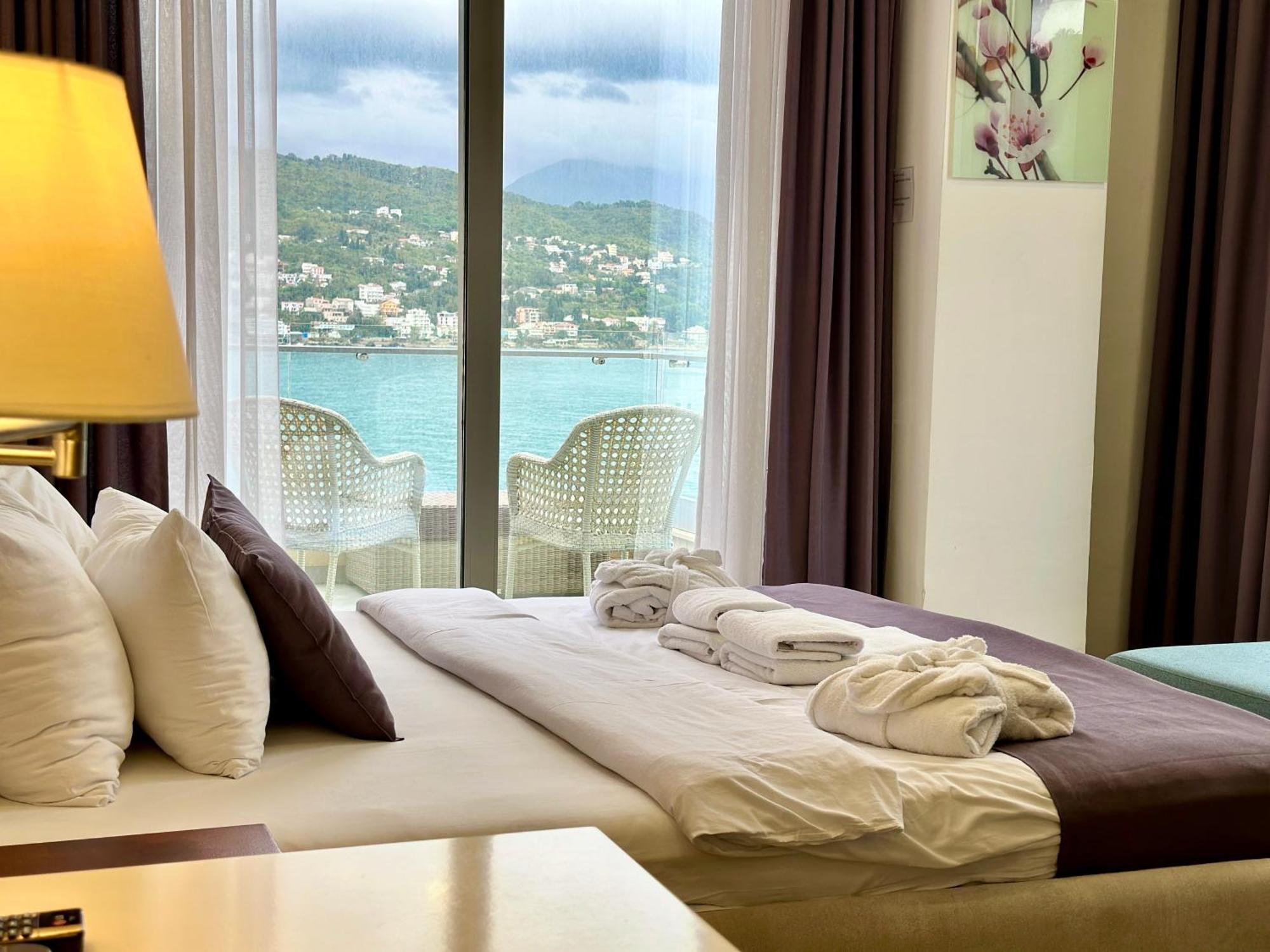 Hotel Porto Sole سوتوموري الغرفة الصورة